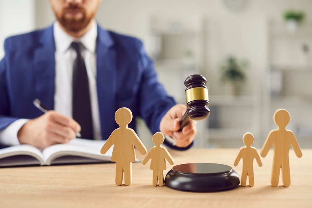 When Should You Hire a Family Law Attorney Instead of Handling Matters on Your Own